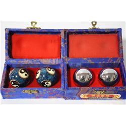 2 SETS OF CHINESSE THERAPEUTIC BALLS