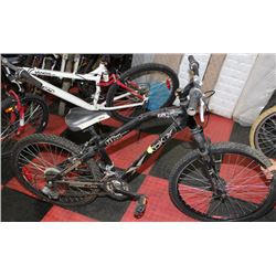 POLICE SEIZURE BLACK RBK CHILDRENS BIKE