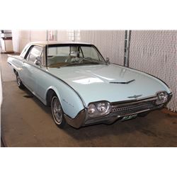 1962 FORD THUNDERBIRD