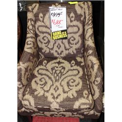 BROWN & CREAM PATTERNED FABRIC ACCENT CHAIR