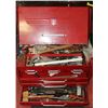 Image 1 : LARGE RED TOOL BOX AND CONTENTS