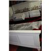 Image 2 : 7 PIECE WHITE KING SIZE BEDROOM SUITE INCLUDES