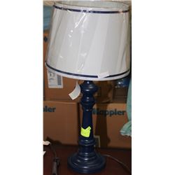BLUE AND WHITE TABLE LAMP