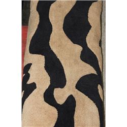 BEIGE & BLUE PATTERNED AREA RUG