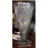 Image 1 : METAL AND GLASS ACCENT VASE