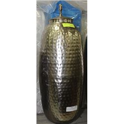 CHROME TONE ACCENT URN