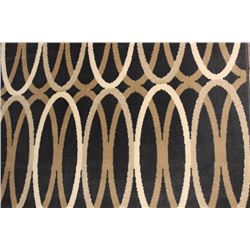 BLACK & TAN OVAL PATTERNED AREA RUG