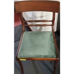 SET OF 6 ANTIQUE CHAIRS