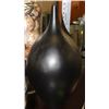 Image 1 : BLACK SHOWHOME VASE (SCRATCH ON SIDE)