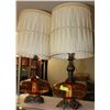 Image 1 : PAIR OF AMBER GLASS DOUBLE LIGHT LAMPS
