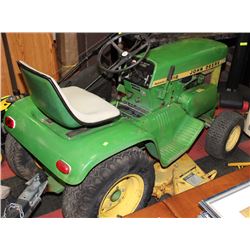 JOHN DEERE 1970'S HYDRAULIC LIFT 112  LAWN