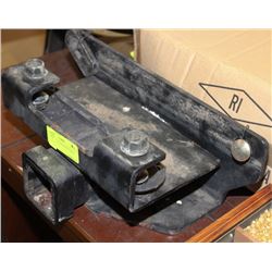 HIDDEN HITCH FOR DODGE HALF TON