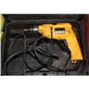 Image 1 : DEWALT CORDED DRILL