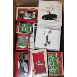 BOX OF STAR WARS COLLECTIBLE KEEPSAKE ORNAMENTS