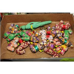 HANDMADE ELEPHANT AND DINOSAUR MARIONETTE