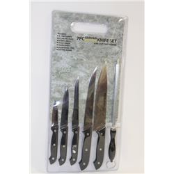 7 PIECE GERMAN KNIFE SET WITH CUTTING BOARD