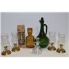 Image 1 : BOX OF LANTERNS AND DECANTERS