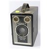 Image 1 : BROWNIE VINTAGE CAMERA & OTHER CAMERA
