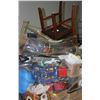 Image 1 : PALLET OF HOUSEHOLD MISCELLANEOUS