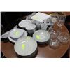 Image 1 : TABLE LOT OF SHOWHOME DISHES & GLASSWARE