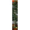 Image 1 : SHOWHOME ARTIFICIAL TREE