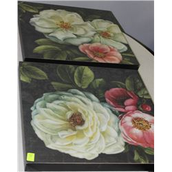SHOWHOME PAIR OF CANVAS FLORAL PRINTS