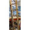 Image 1 : 24' EXTENSION LADDER