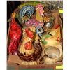Image 1 : FLAT OF CHICKEN ORNAMENTS