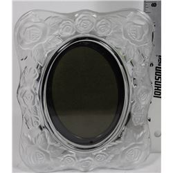 GLASS PICTURE FRAME