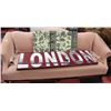 Image 1 : DUSTY ROSE SOFA