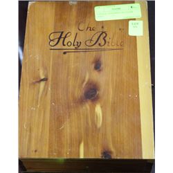 VINTAGE 1970s BIBLE IN CEDAR CHEST