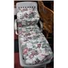 Image 1 : SUN LOUNGER WITH NEW PAD