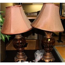 PAIR OF TABLE LAMPS