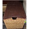 Image 1 : WICKER HAMPER