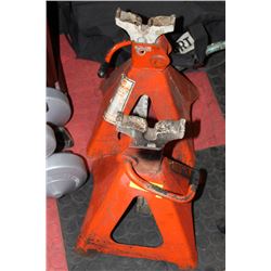 PAIR OF 6 TON JACK STANDS