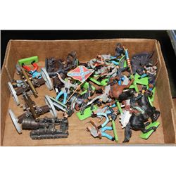 LOT OF CALVARY FIGURES