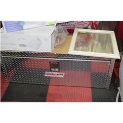 WEATHER GUARD CHECKERPLATE MODEL 643