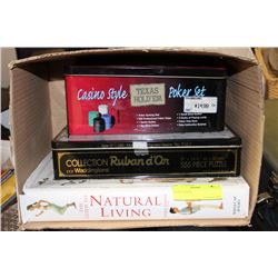 PUZZLE BOOK & POKER SET