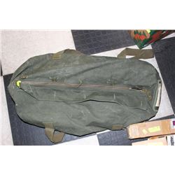 MILITARY DUFFLE BAG