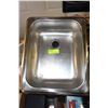 Image 1 : STAINLESS STEEL SINK