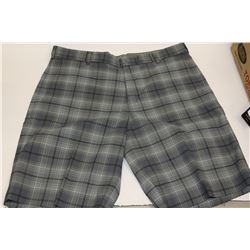 NIKE MENS INNOVATION GOLF SHORTS