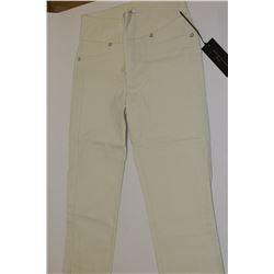 SIMON CHANG WOMENS DENIM CAPRI