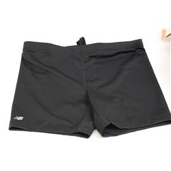 NEW BALANCE WOMENS 5" COMP SHORTS