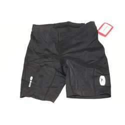 SUGOI WOMEN'S TRI PKT SHORTS
