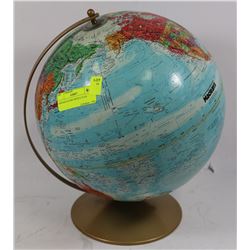 VINTAGE GLOBE SHOWING U.S.S.R