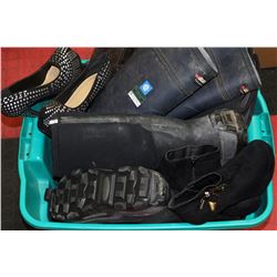 TOTE OF ASSORTED SHOES
