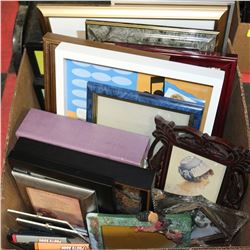 BOX OF PICTURE FRAMES - VARIOUS SIZES