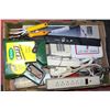 Image 1 : LARGE BOX OF HOUSEHOLD AND YARD ITEMS