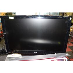 LG 40" LCD TV WITH REMOTE