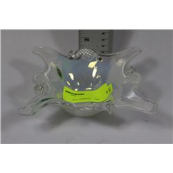 WHITE AND CLEAR GLASS ART DISH